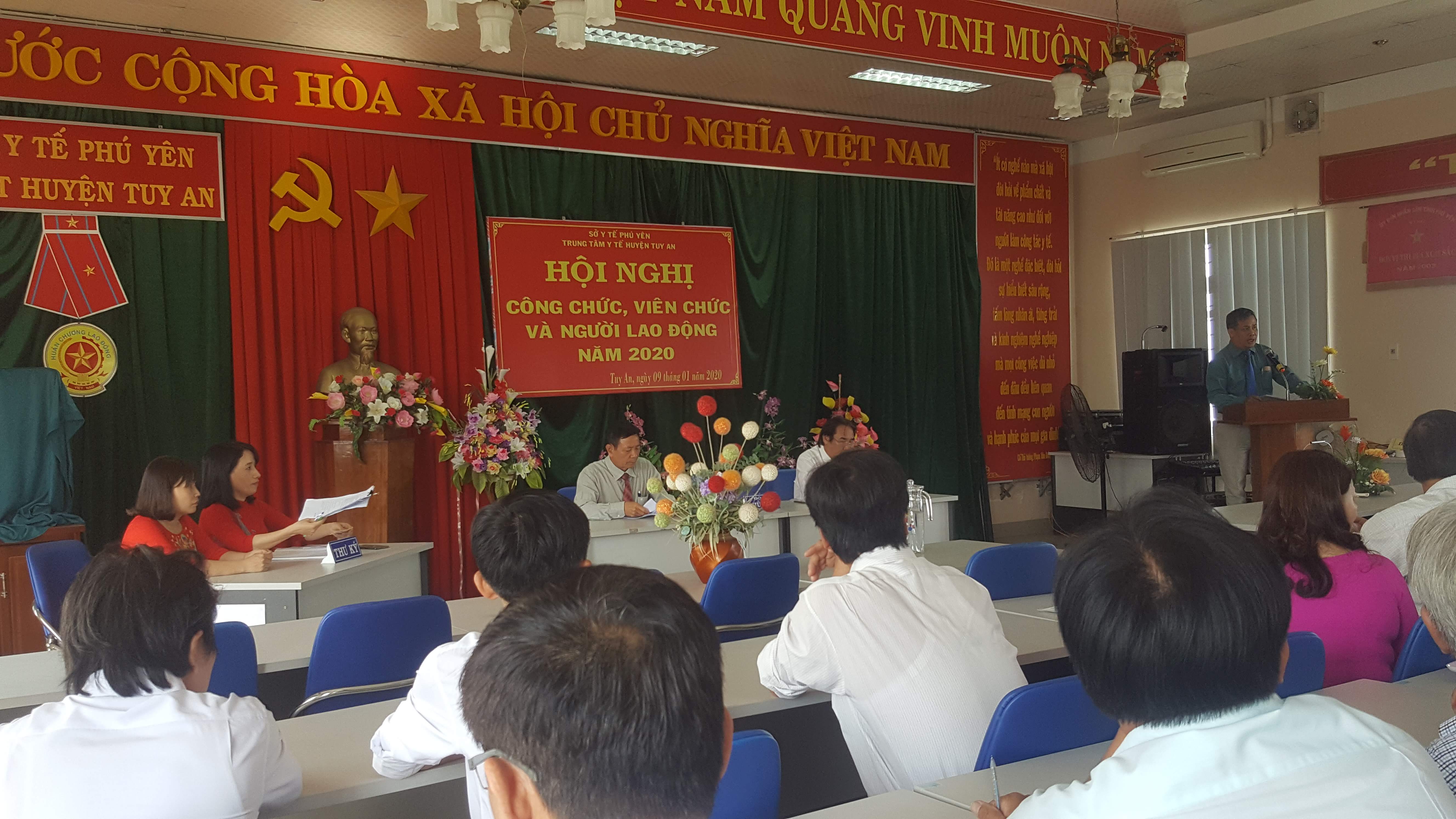 Hội nghị cán bộ công chức, viên chức năm 2020